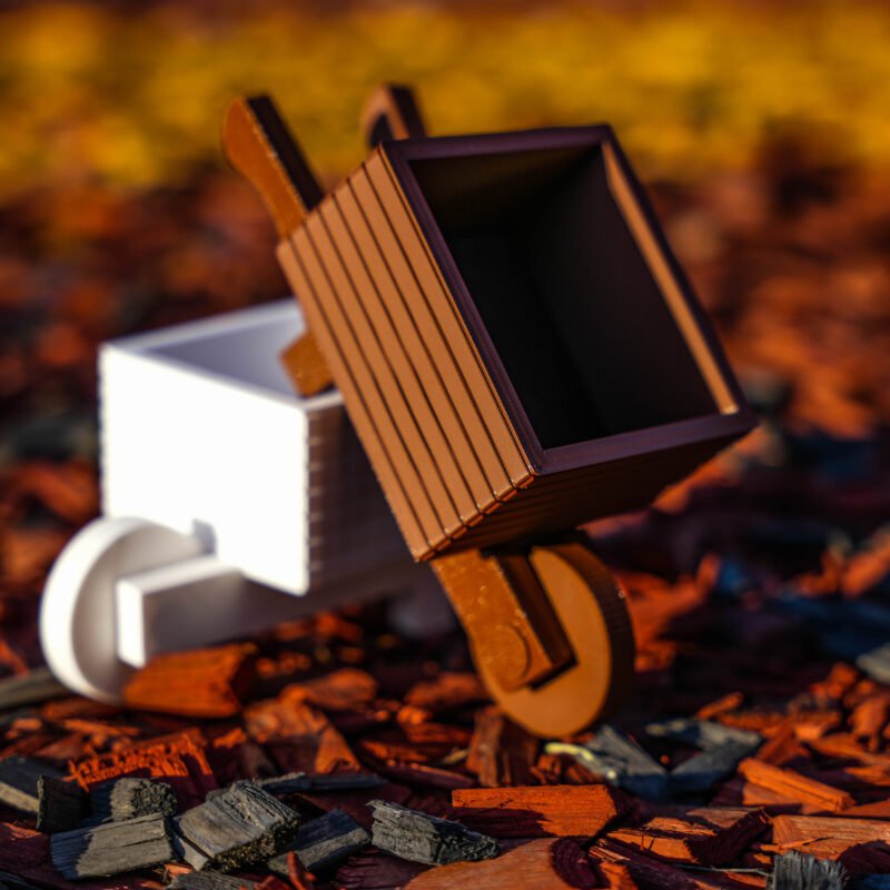 Doniczka ogrodowa PLA 3D – taczka rustykalna, imitacja drewna - Brązowa