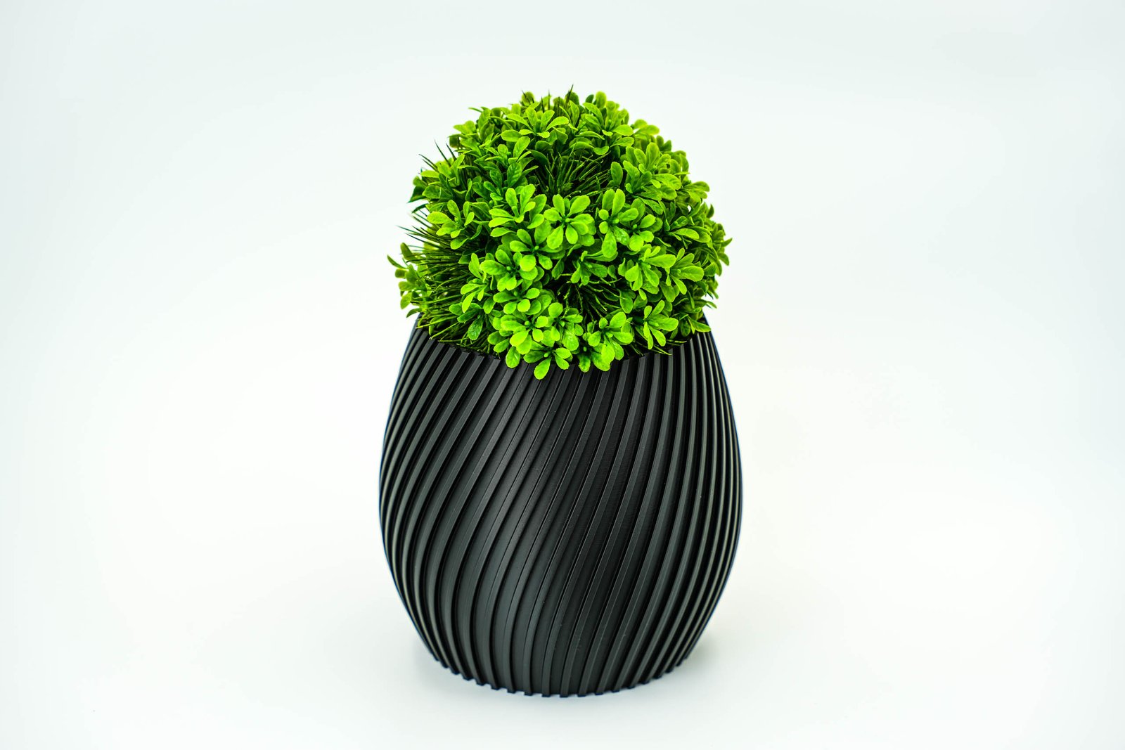 Duża Spiralna Donica 3D – Nowoczesna Dekoracja z Funkcjonalnością - Czarna