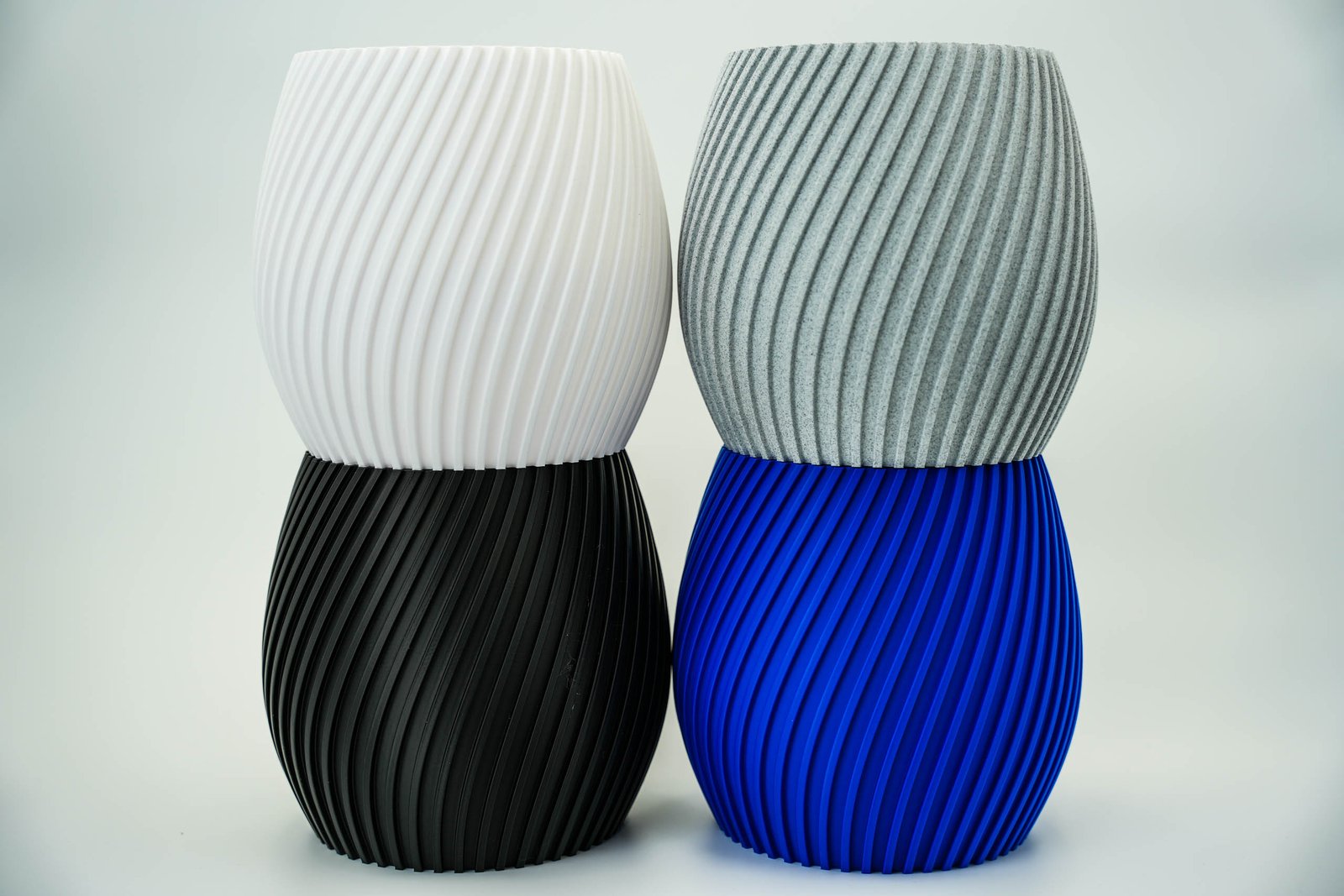 Duża Spiralna Donica 3D – Nowoczesna Dekoracja z Funkcjonalnością - Czarna - obrazek 5