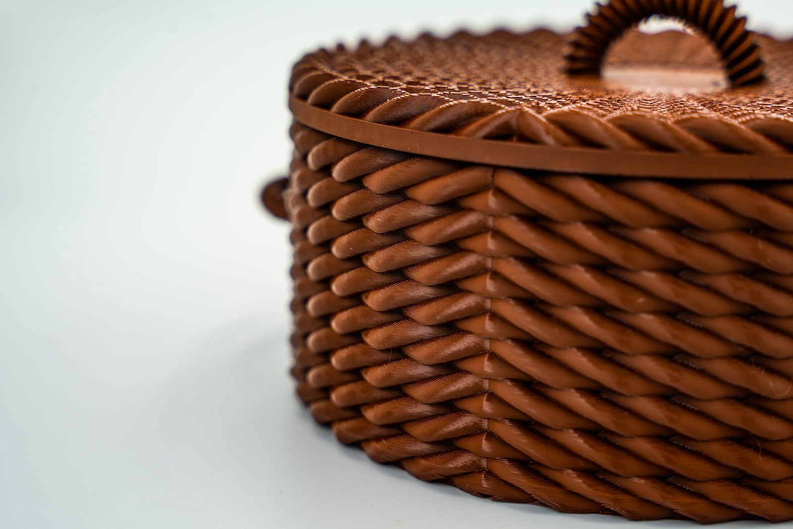 Okrągły koszyk – stylowy organizer na drobiazgi | z pokrywką | Brązowy - obrazek 6