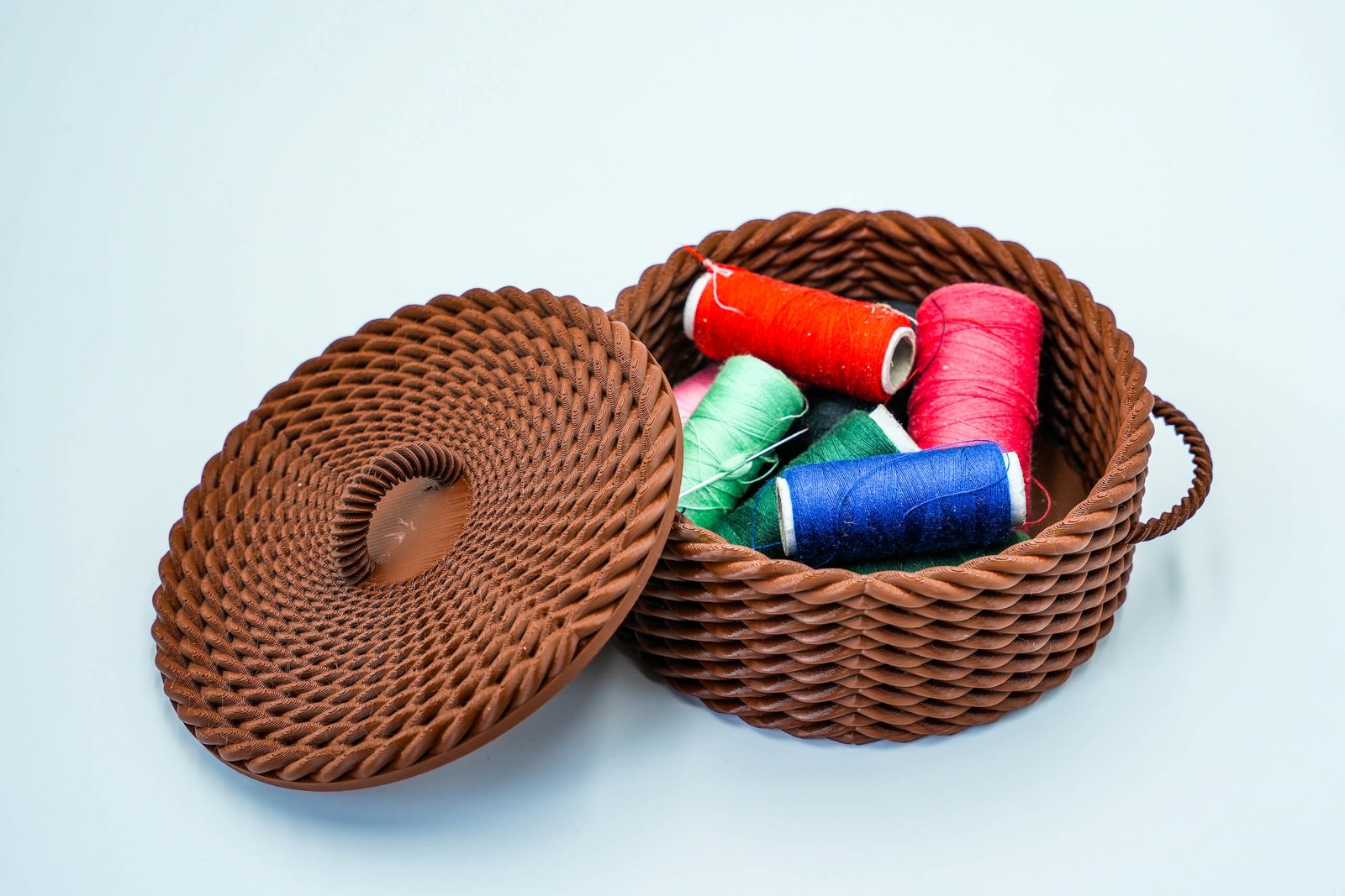 Okrągły koszyk – stylowy organizer na drobiazgi | z pokrywką | Brązowy - obrazek 4