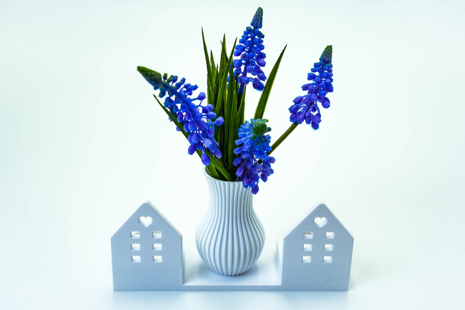 Świecznik dekoracyjny 3D z wazonem – styl skandynawski – Biały - obrazek 3