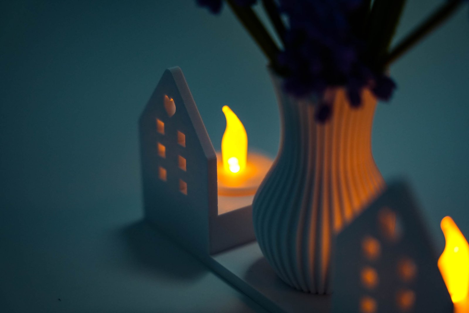 Świecznik dekoracyjny 3D z wazonem – styl skandynawski – Biały - obrazek 6