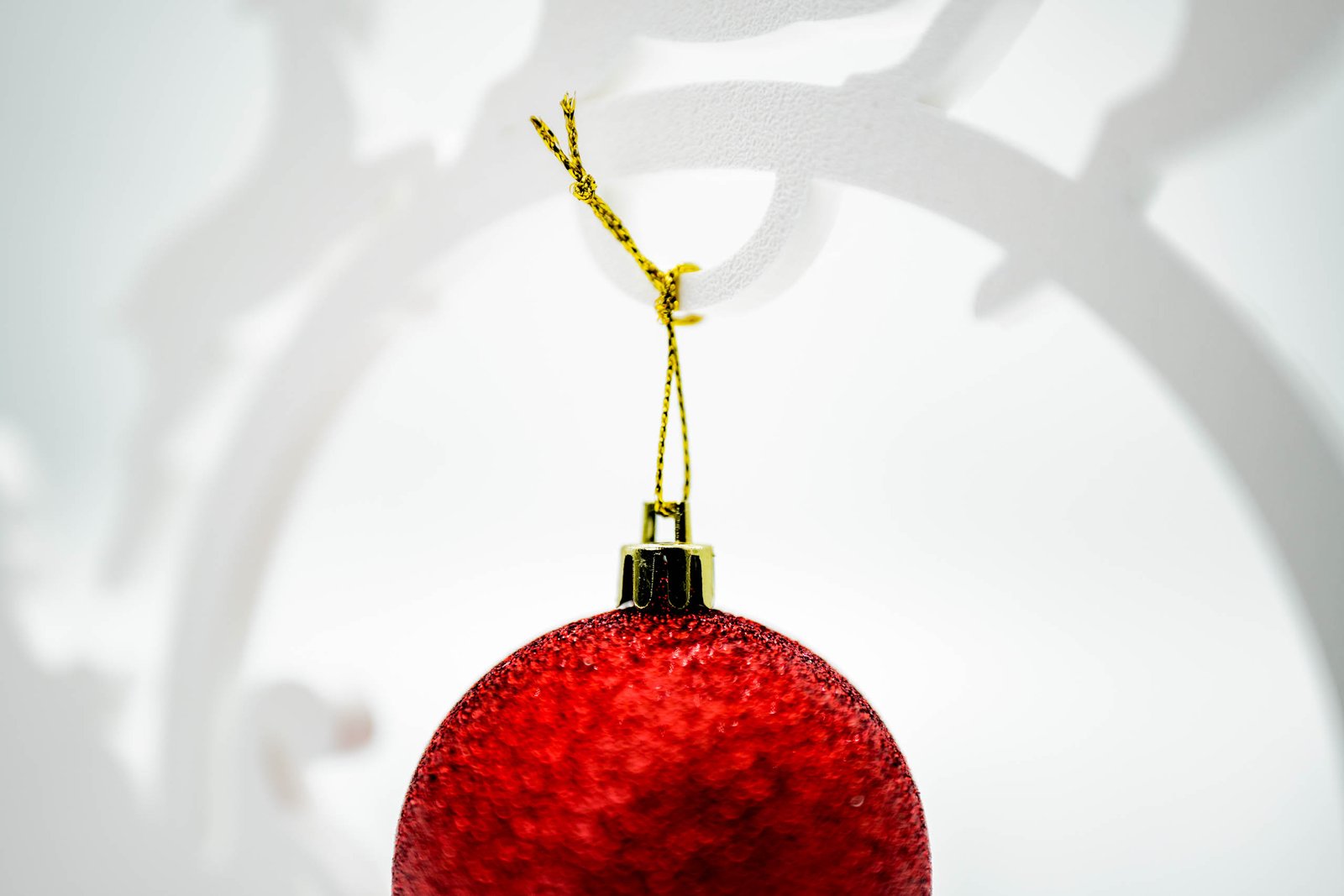 Stojak na bombkę | Renifery i Sanie 3D | Ozdoba świąteczna | PLA | Biały - obrazek 5