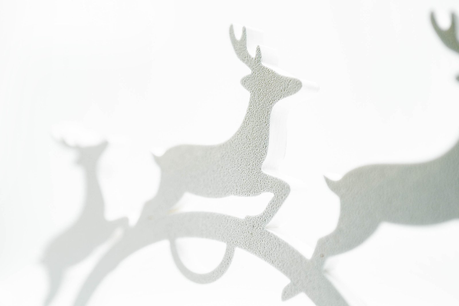 Stojak na bombkę | Renifery i Sanie 3D | Ozdoba świąteczna | PLA | Biały - obrazek 11