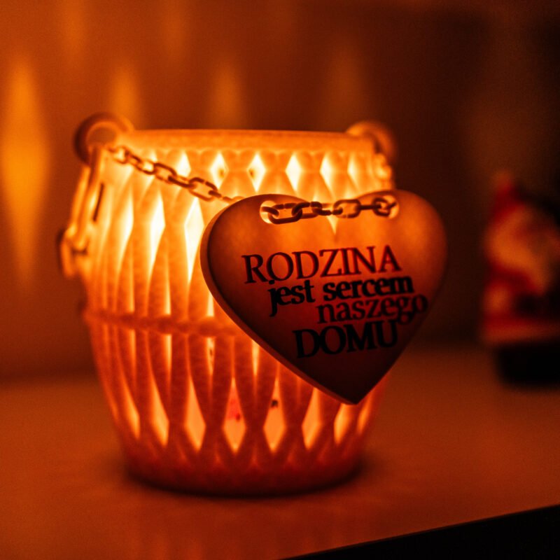 Lampion dekoracyjny z sercem v2