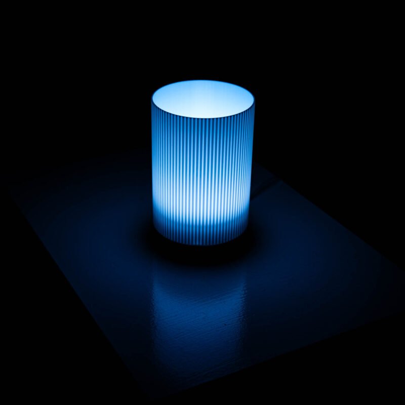 Lampka Formea Line – Kolor White