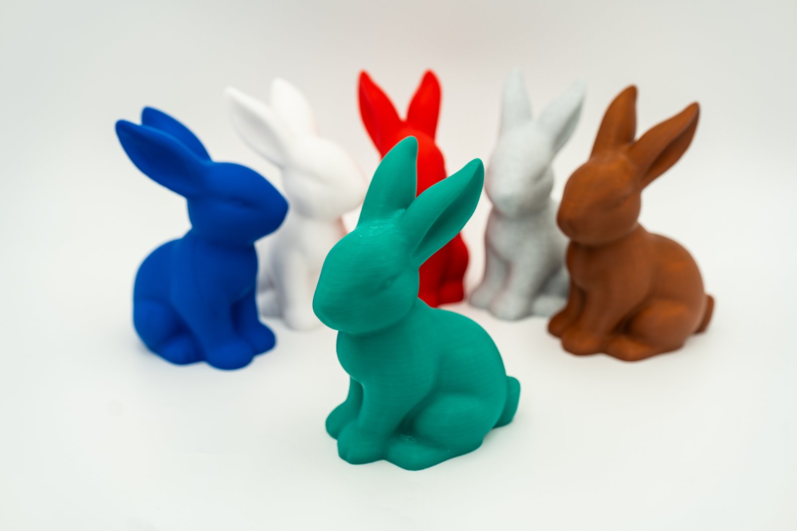 Króliczek Wielkanocny 3D – Dekoracja Świąteczna | 15 cm | Różne Kolory